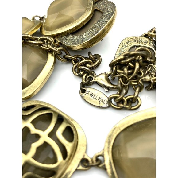 Vintage Jewel Kade Lotus Necklace, Gold Tone and Chic Green Bib - Picture 4 of 4